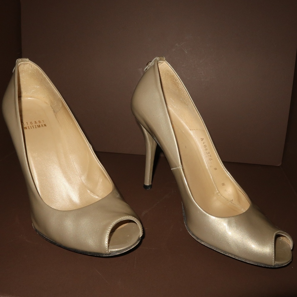 Stuart Weitzman Gold Open Toed Pumps